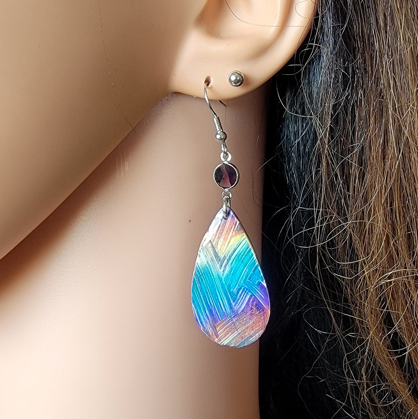 WHISP-O-COLOR EARRINGS 22E0177