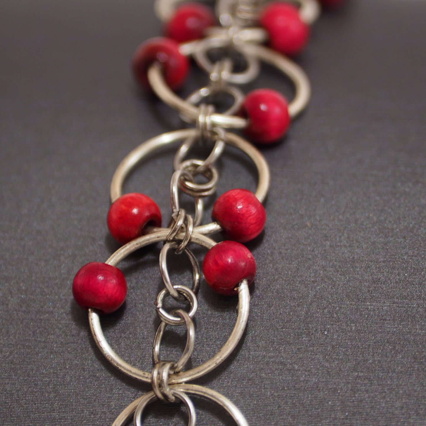 Linked Red Wood Bead Bracelet B200033